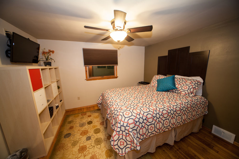 Log Cabin Lodge & Suites Jones Mills Dış mekan fotoğraf